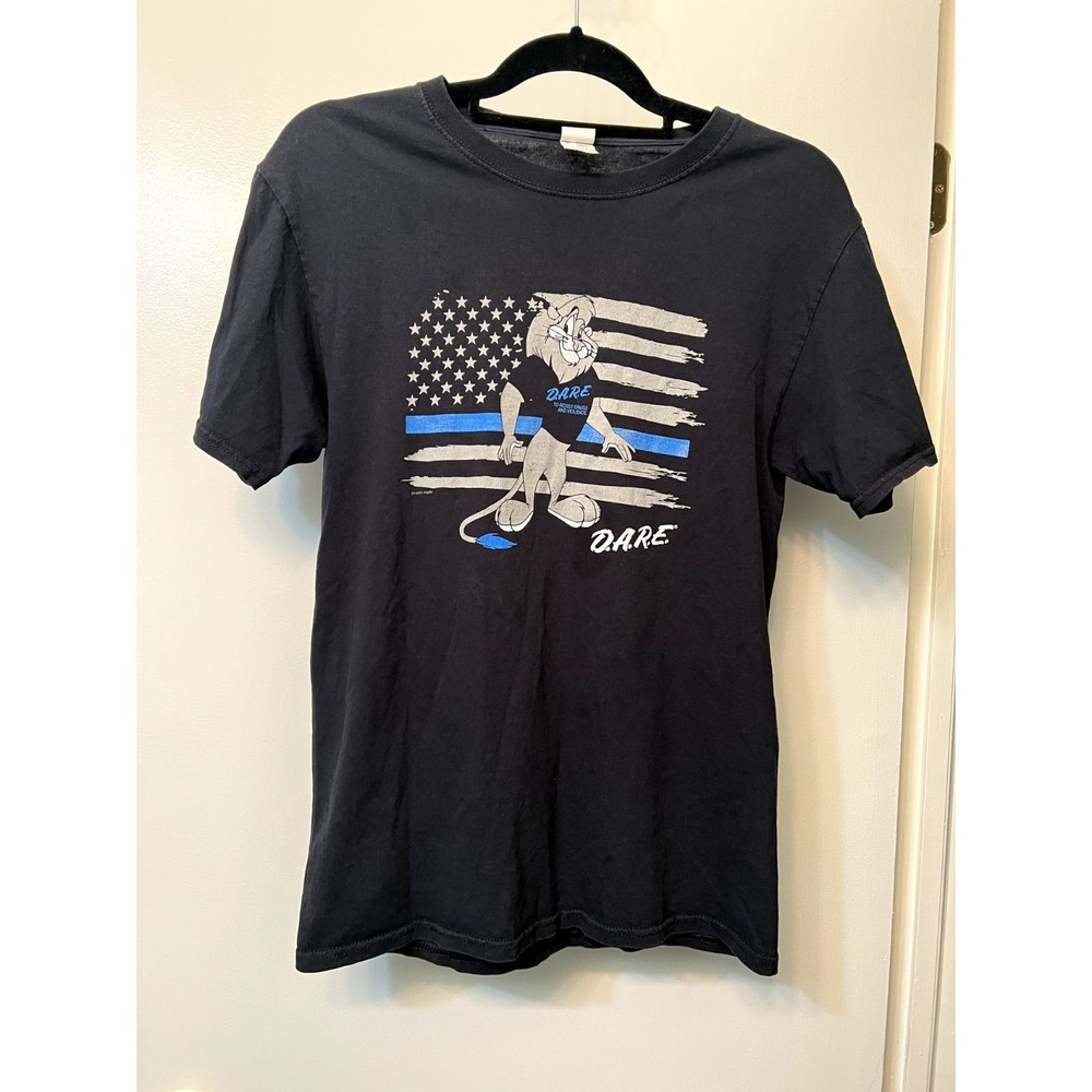 Vintage Shirt S Dare To Resist Drugs And Violence Lion Flag Streetwear Tee